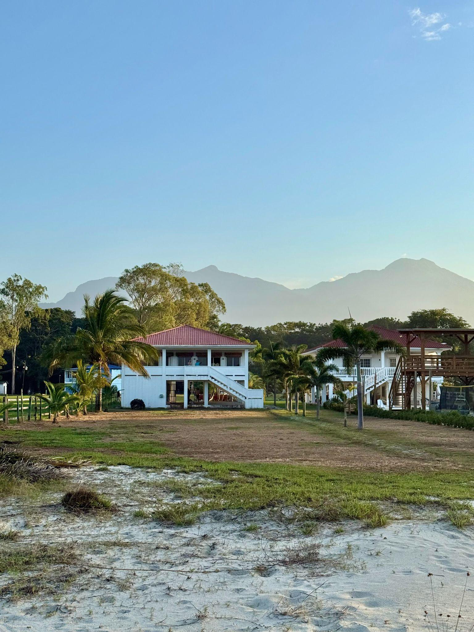 Casa de Playa en Boca Vieja, Satuye